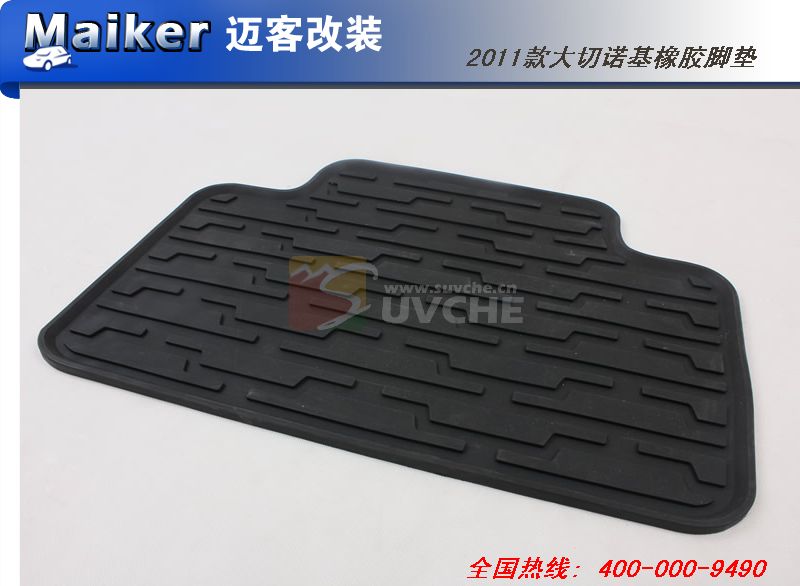 2011款JEEP大切诺基橡胶脚垫 